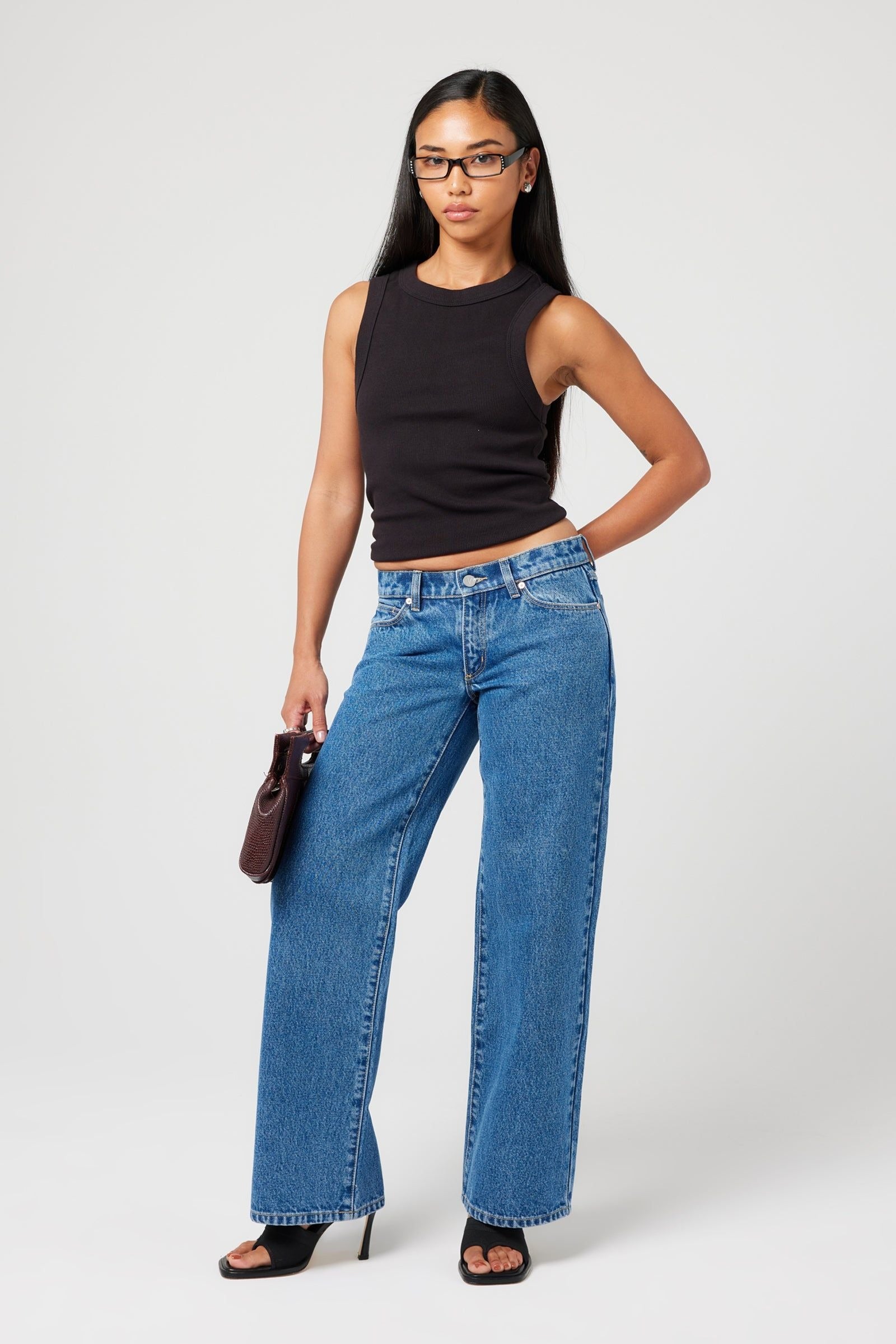 Low & Wide Petite Chantell Organic