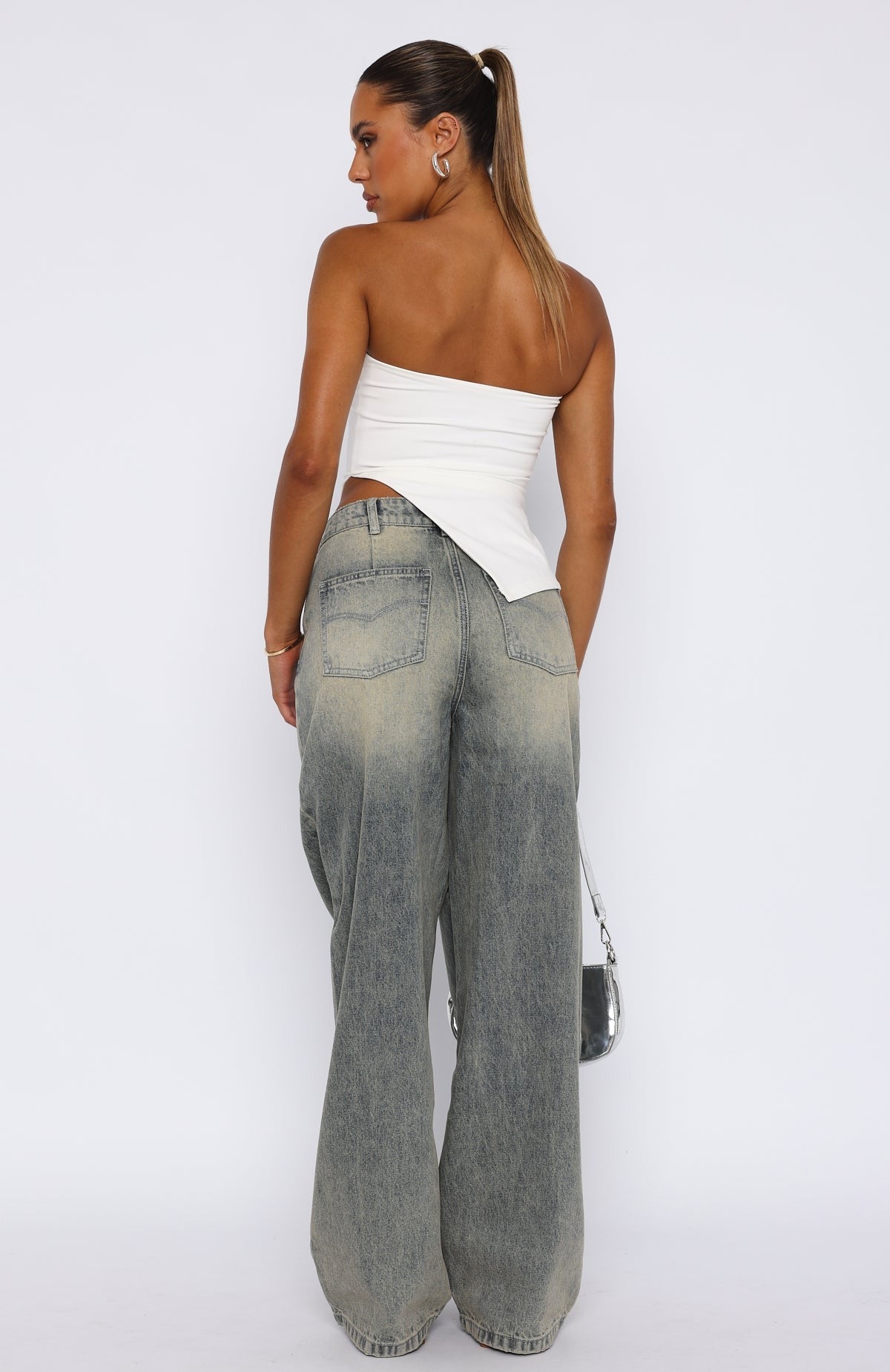 Mid Rise Wide Leg Jeans