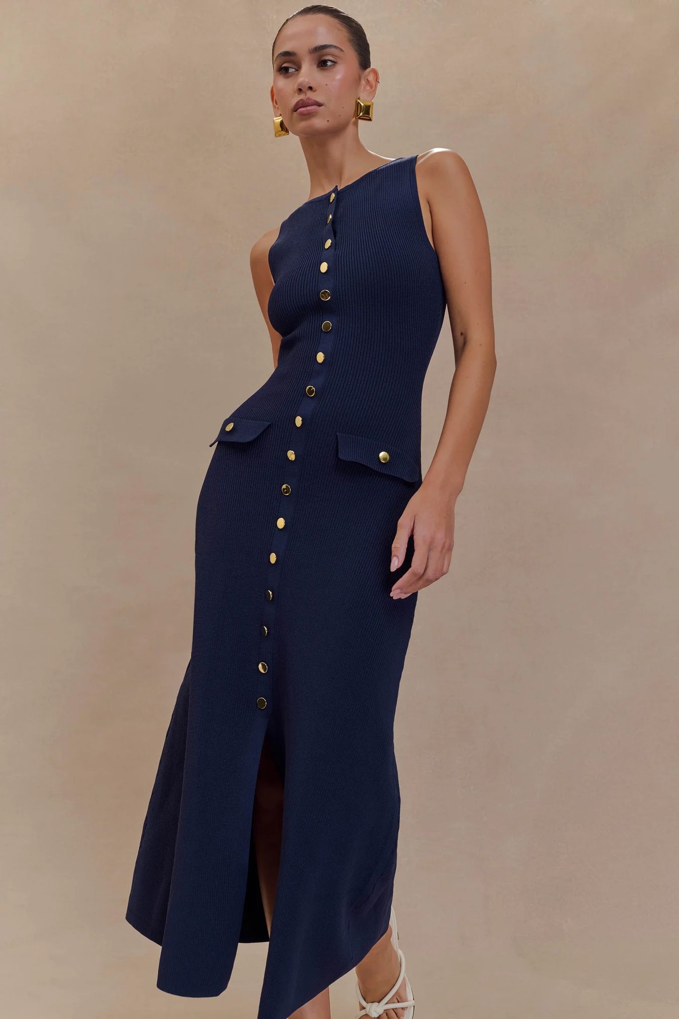 Sleeveless Buttoned Maxi Dress